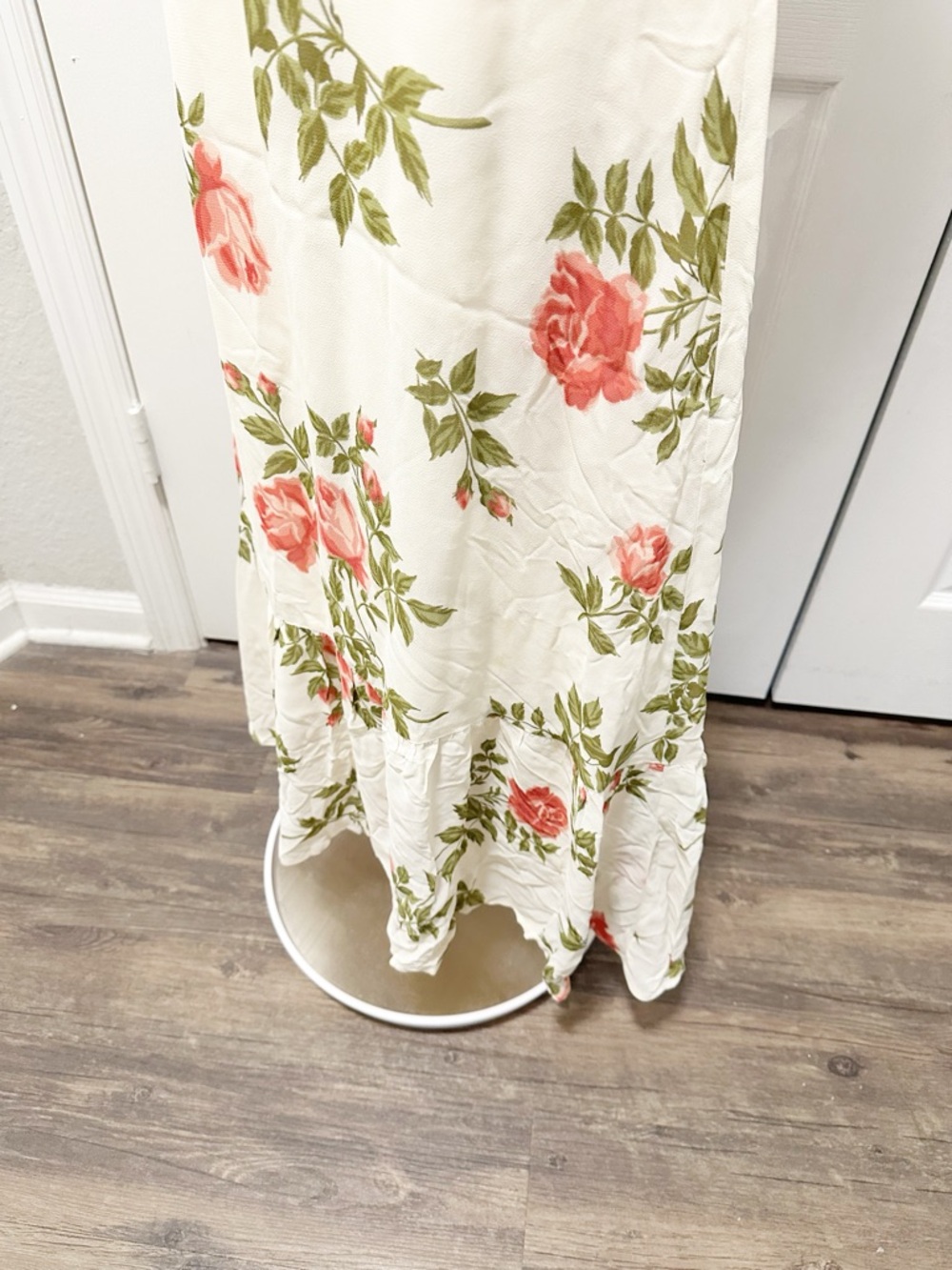Reformation Nikita Dress in Jolie Floral Rose Print - Picture 10 of 13